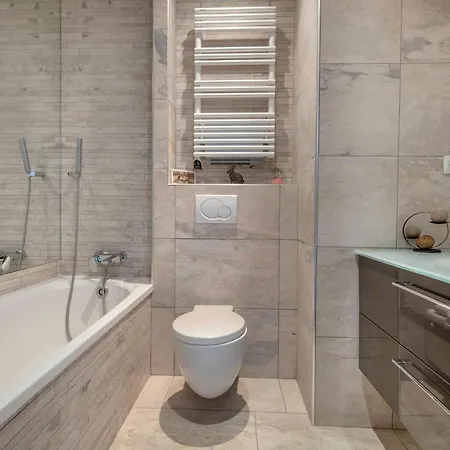 Apartment Du Nau, Vue Mer, Bel Pour 6